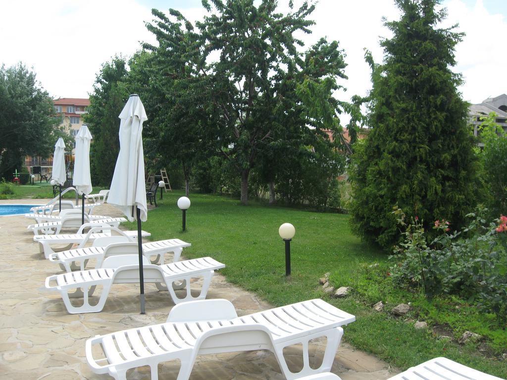 Chateau Aheloy Hotel เปาโมเรีย ภายนอก รูปภาพ